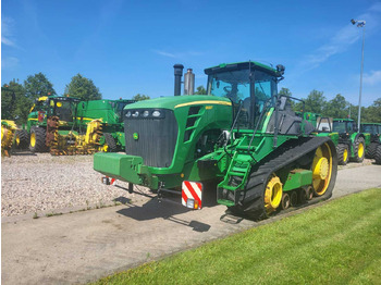 Pásový traktor JOHN DEERE 30 Series
