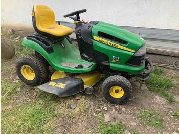 Traktor JOHN DEERE