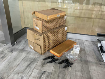 Obilný kombajn NEW HOLLAND CX series