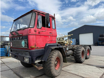 Nákladné auto GINAF