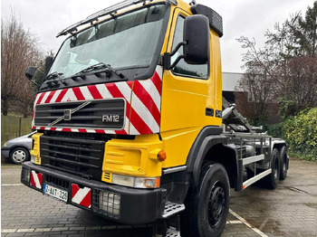 Nákladné auto VOLVO FM12