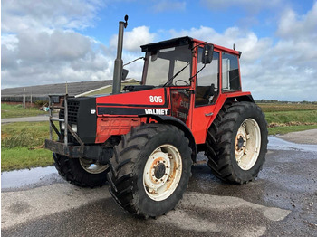 Traktor VALMET