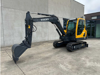 Pásové rýpadlo VOLVO EC55B