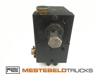 Kabína a interiér RENAULT C