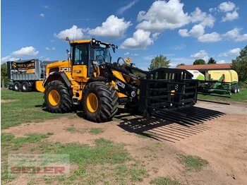 Kolesový nakladač JCB 435S