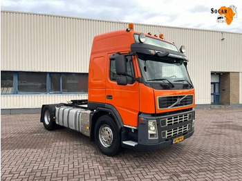 Ťahač VOLVO FM12
