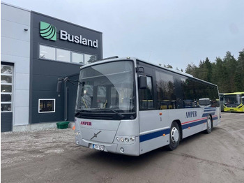 Prímestský autobus VOLVO