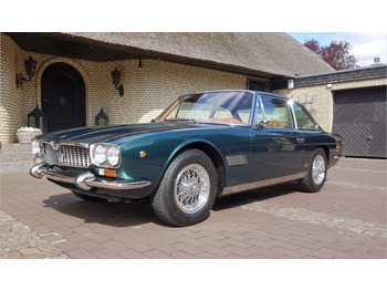 Automobil MASERATI