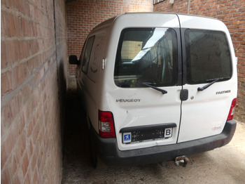 Malá dodávka REF:Immatriculé sous : YAU-437 - Voiture Peugeot Partner: obrázok 5