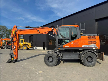 Kolesové rýpadlo DOOSAN DX140