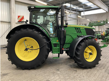 Traktor John Deere 6175R: obrázok 4