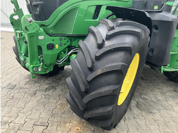 Traktor John Deere 6R 140: obrázok 2