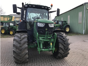 Traktor John Deere 6R 140: obrázok 2