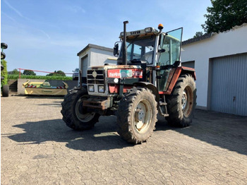 Traktor STEYR