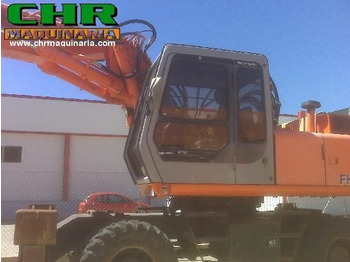 Kolesové rýpadlo FIAT-HITACHI