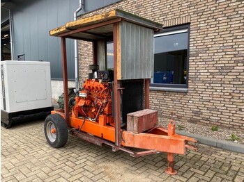 Čerpadlo na vodu Iveco 8061 I 25.00 Waterpomp Caprari 144 m3 / h 12 Bar Mobiele Beregenings pompset: obrázok 2 Čerpadlo na vodu Iveco 8061 I 25.00 Waterpomp Caprari 144 m3 / h 12 Bar Mobiele Beregenings pompset: obrázok 2