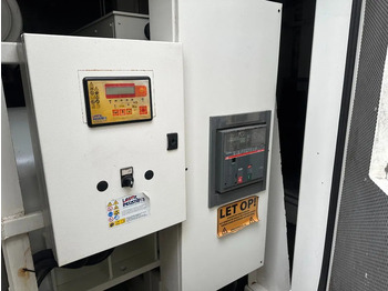 Elektrický generátor Perkins 4006-23TAG3A Stamford 900 kVA Silent generatorset: obrázok 2