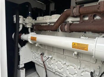 Elektrický generátor Perkins 4006-23TAG3A Stamford 900 kVA Silent generatorset: obrázok 4
