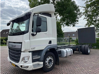 Podvozek s kabinou DAF CF 260