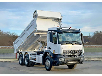 Sklápač MERCEDES-BENZ Arocs 3240