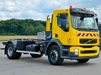 Hákový nosič kontajnerov Volvo FL 240 * Abrollkipper * HMF 270 K2 * TOPZUSTAND: obrázok 3