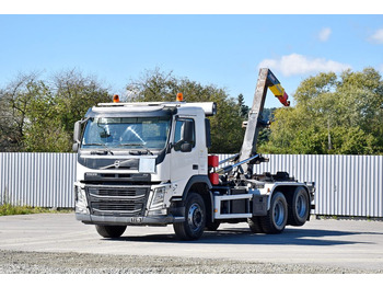 Hákový nosič kontajnerov VOLVO FM 410