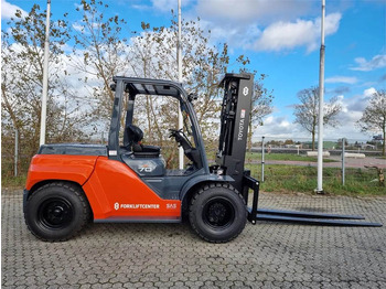 Dieselový vysokozdvižný vozík TOYOTA