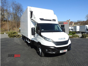 Skříňový nákladní auto IVECO Daily 70c18
