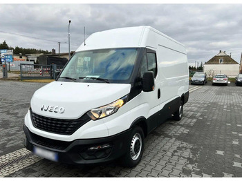 Dodávka skriňová nadstavba IVECO Daily 35s14