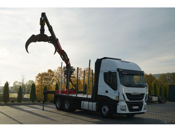 Nákladné vozidlo na prepravu dreva IVECO Stralis 560