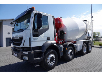 Domiešavač Iveco TRAKKER 410 / 8X4 / BETONOMIESZARKA 9 M3 / PUTZMEISTER / ALUFELG: obrázok 2 Domiešavač Iveco TRAKKER 410 / 8X4 / BETONOMIESZARKA 9 M3 / PUTZMEISTER / ALUFELG: obrázok 2