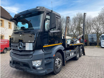 Ramenový nosič kontajnerov MERCEDES-BENZ Antos 2545