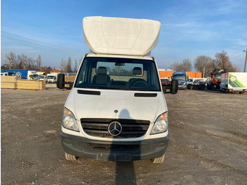 Mini ťahač Mercedes-Benz Sprinter 515 - BE Mini Trekker - SZM - 3.5t: obrázok 3 Mini ťahač Mercedes-Benz Sprinter 515 - BE Mini Trekker - SZM - 3.5t: obrázok 3