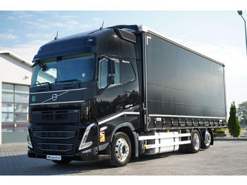 Plachtové nákladné vozidlo VOLVO FH 500