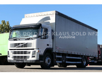 Plachtové nákladné vozidlo VOLVO FM 300