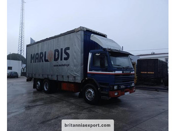 Plachtové nákladné vozidlo SCANIA P93