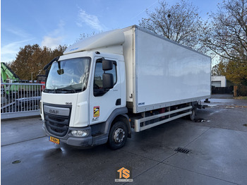 Skříňový nákladní auto DAF LF 220