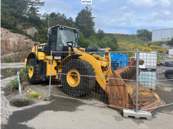 Kolesový nakladač CATERPILLAR 966M