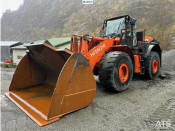Kolesový nakladač HITACHI