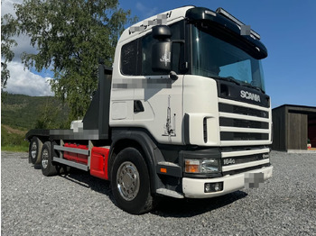 Nákladné vozidlo na prepravu automobilov SCANIA 164