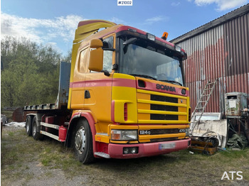 Hákový nosič kontajnerov SCANIA R124
