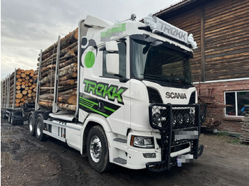 Nákladné vozidlo na prepravu dreva SCANIA R