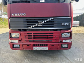 Nákladné vozidlo na prepravu dreva Volvo FH16: obrázok 3 Nákladné vozidlo na prepravu dreva Volvo FH16: obrázok 3