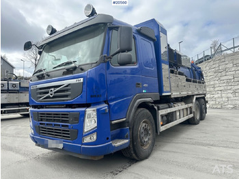 Fekálne vozidlo VOLVO FM 460
