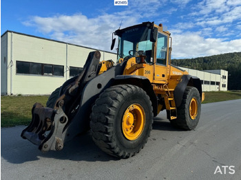 Kolesový nakladač Volvo L110E: obrázok 2