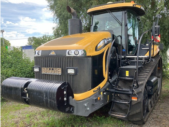 Pásový traktor CHALLENGER