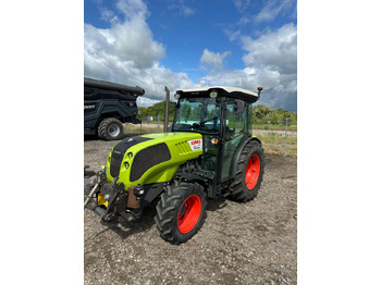Traktor CLAAS Nexos