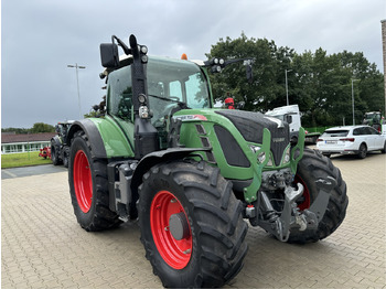 Traktor FENDT 722 Vario