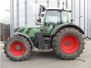 Traktor FENDT 724 Vario