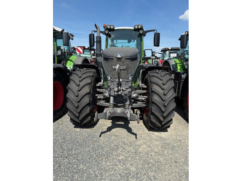 Traktor FENDT 942 Vario